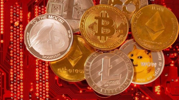 p0004368.m04041.cryptocurrency_coins_reuters_main_1629671903930.jpg